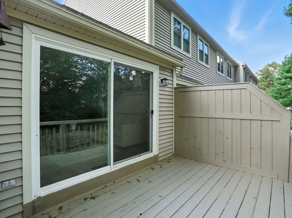 46 John Drive 46, Grafton MA 01536