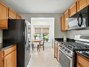 46 John Drive 46, Grafton MA 01536