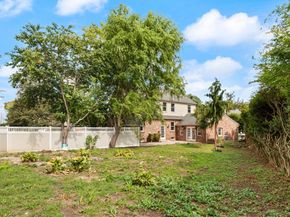 129 A-B Maple Ave, Shrewsbury MA 01545