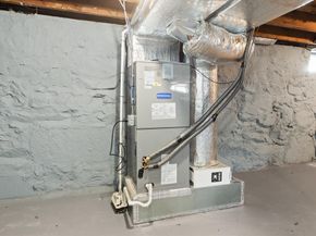 129 A-B Maple Ave, Shrewsbury MA 01545