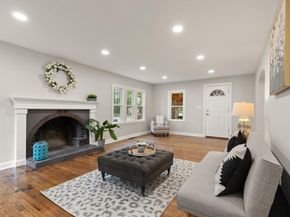 129 A-B Maple Ave, Shrewsbury MA 01545