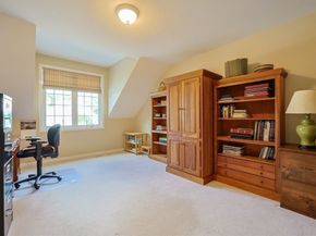 5 Blossom Ct 5, Westborough MA 01581