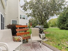 5 Blossom Ct 5, Westborough MA 01581