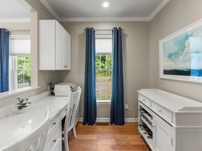 198 Stonehaven Dr, Weymouth MA 02190
