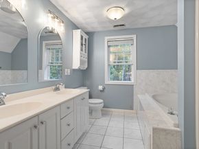 5 Fawn Road, Westford MA 01886