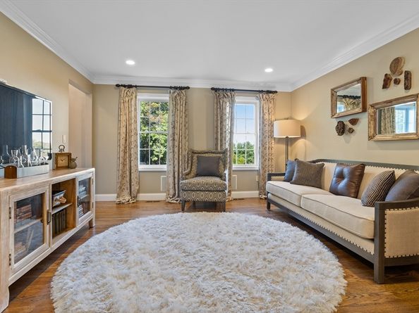 5 Fawn Road, Westford MA 01886