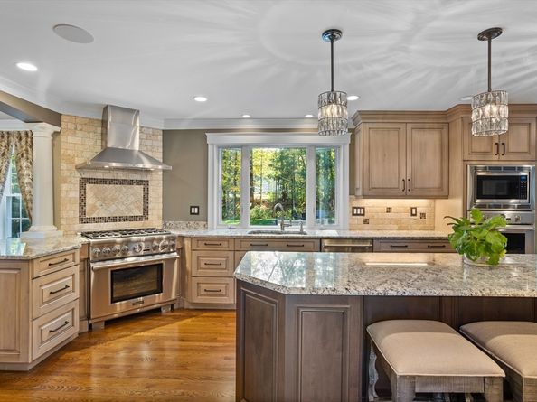 5 Fawn Road, Westford MA 01886