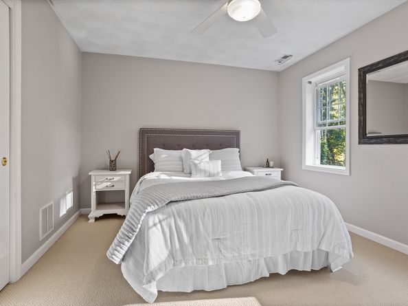 5 Fawn Road, Westford MA 01886