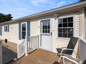 18 Fox Run, Brookfield MA 01506