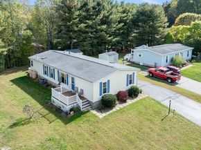 18 Fox Run, Brookfield MA 01506