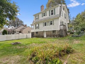 28 Cascade Rd, Worcester MA 01602