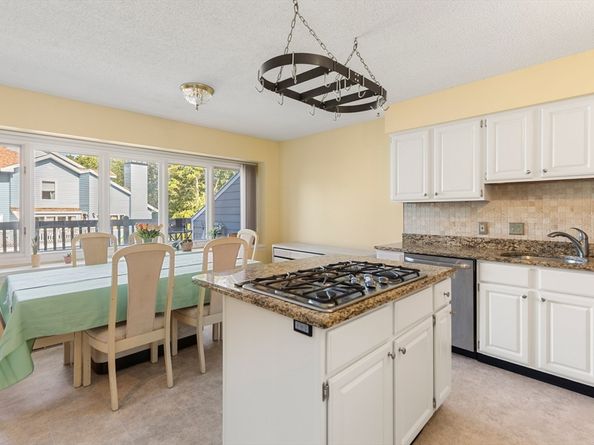 6 Orient Way 28A, Salem MA 01970