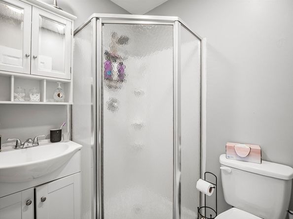 39 Emmons St, Milford MA 01757