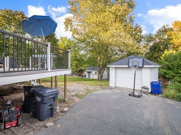 39 Emmons St, Milford MA 01757