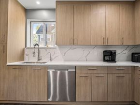 39 Emmons St, Milford MA 01757