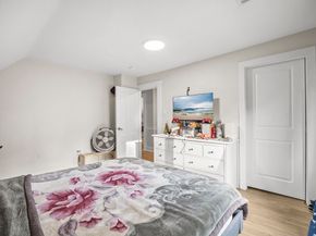 39 Emmons St, Milford MA 01757