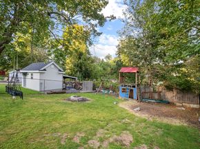 39 Emmons St, Milford MA 01757