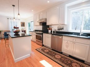 37 Trifiro Rd, Billerica MA 01821
