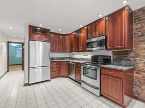 8 Wiget St 1, Boston MA 02113