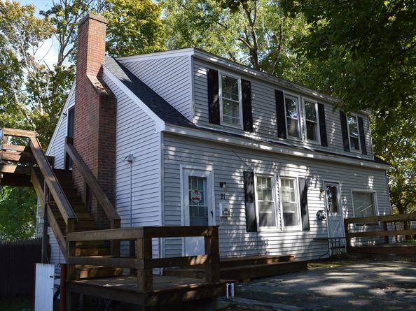 21R Wareham St, Middleboro MA 02346