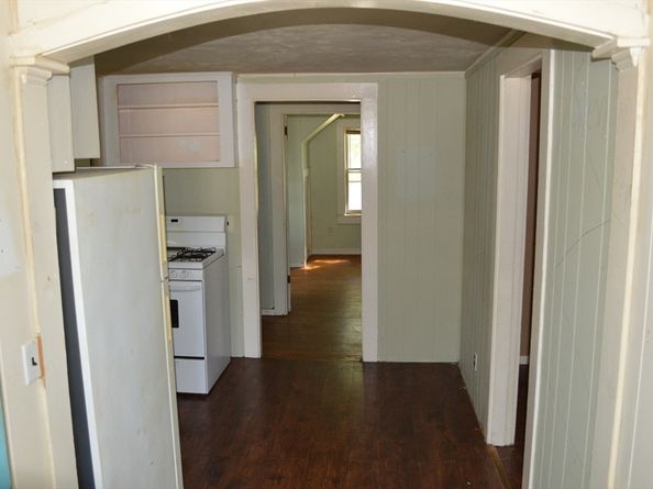 21R Wareham St, Middleboro MA 02346