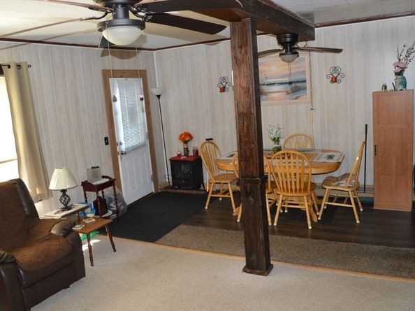 21R Wareham St, Middleboro MA 02346