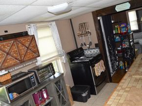 21R Wareham St, Middleboro MA 02346