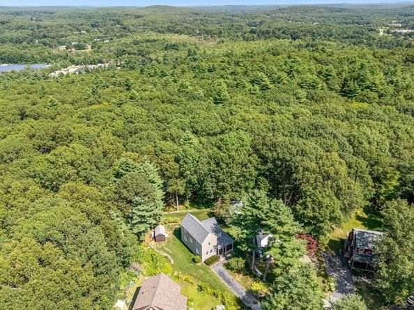 76 Bolton Woods Way, Bolton MA 01740