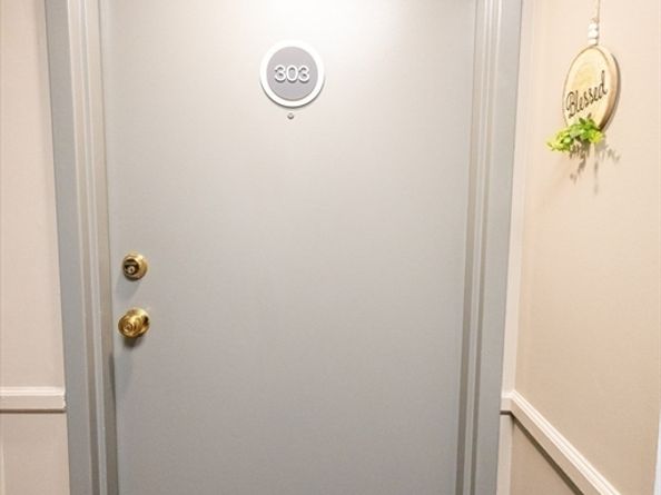 38 Carter St 303, Everett MA 02149