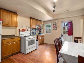 139 Chelsea St, Boston MA 02128