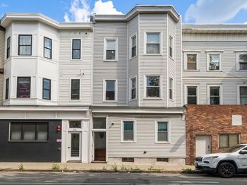139 Chelsea St