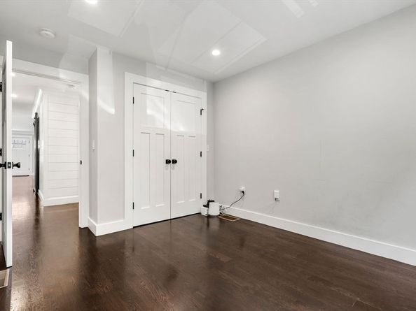 4 Crossman St 4, Boston MA 02126