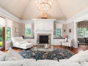 114 Fox Run Rd, Bolton MA 01740