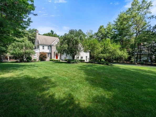 114 Fox Run Rd, Bolton MA 01740