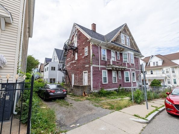 15 Quincefield Street, Boston MA 02125