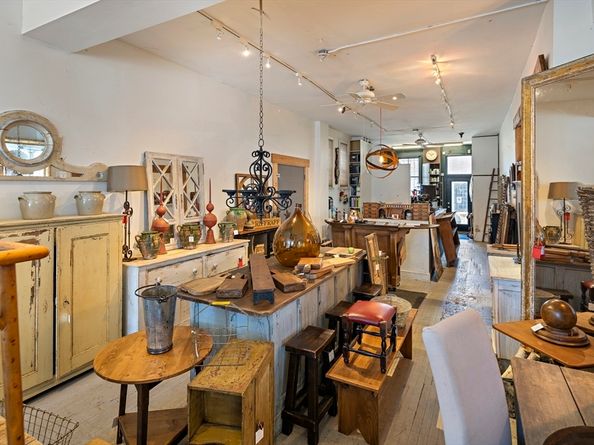148 Huron, Cambridge MA 02138