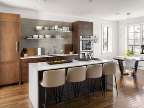 148 Huron, Cambridge MA 02138
