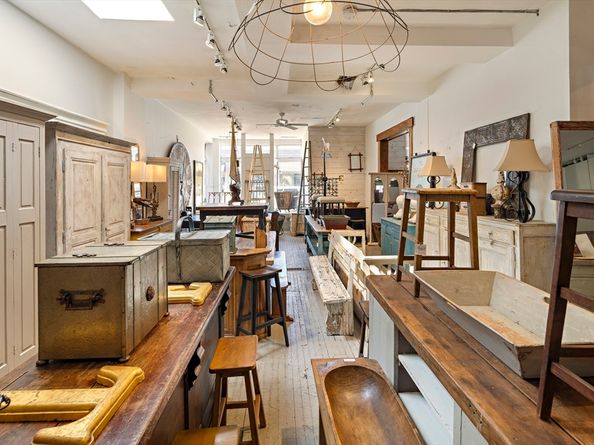 148 Huron, Cambridge MA 02138