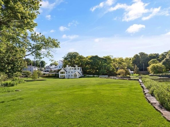 4 Lane Road, Gloucester MA 01930