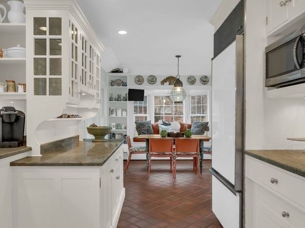 4 Lane Road, Gloucester MA 01930