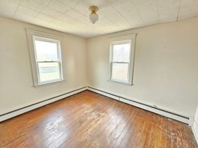 27 Nicks Rock Rd, Plymouth MA 02360