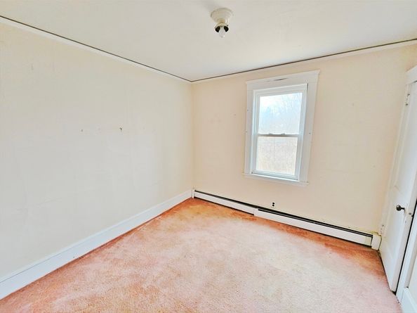 27 Nicks Rock Rd, Plymouth MA 02360