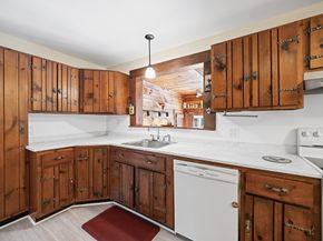 71 Summer St, Northborough MA 01532