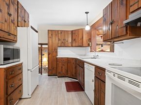 71 Summer St, Northborough MA 01532