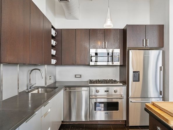 437 D St 7F, Boston MA 02210