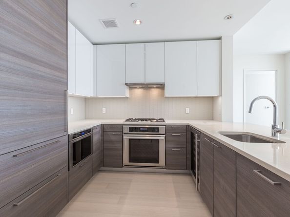 1 Franklin St 2310, Boston MA 02110