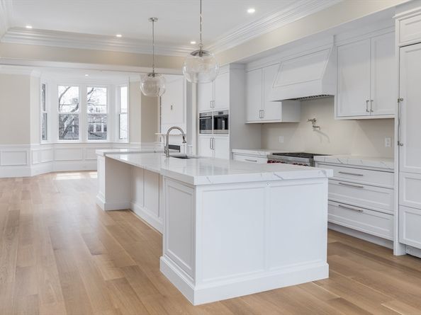 71 Mount Vernon St 1, Boston MA 02108