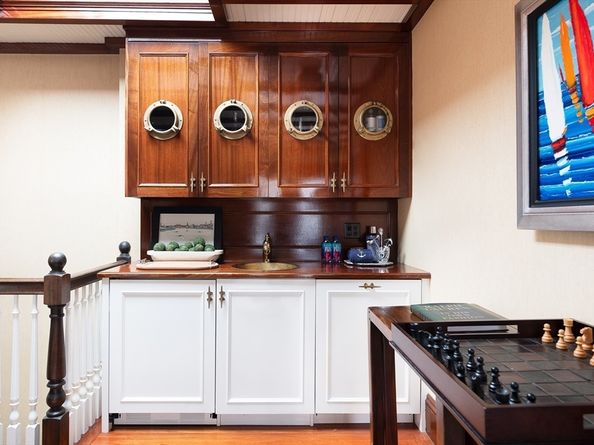 304 Commonwealth Ave 3, Boston MA 02115