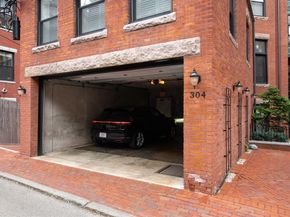 304 Commonwealth Ave 3, Boston MA 02115