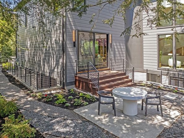 11 Brown Street, Cambridge MA 02138